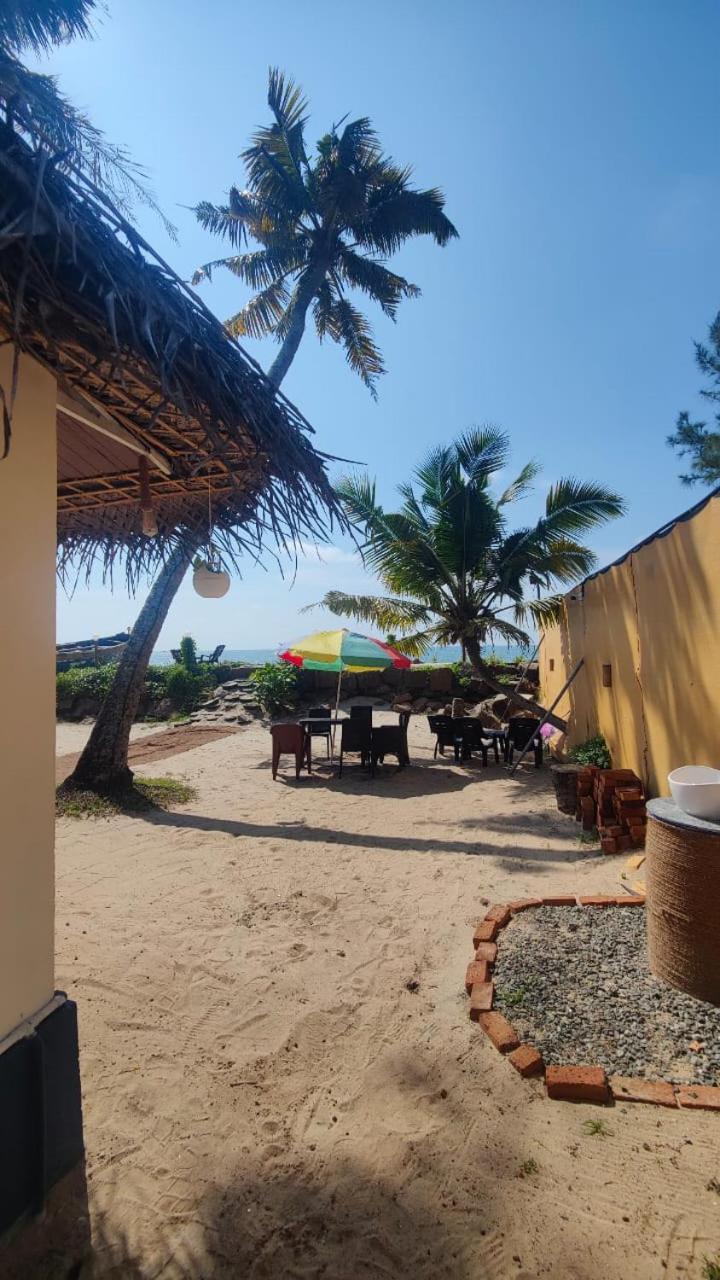 Tripsea Beach Villa Alappuzha Экстерьер фото