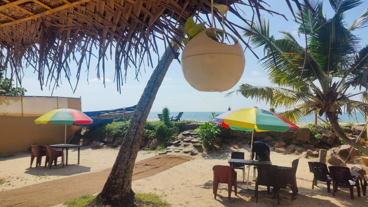 Tripsea Beach Villa Alappuzha Экстерьер фото