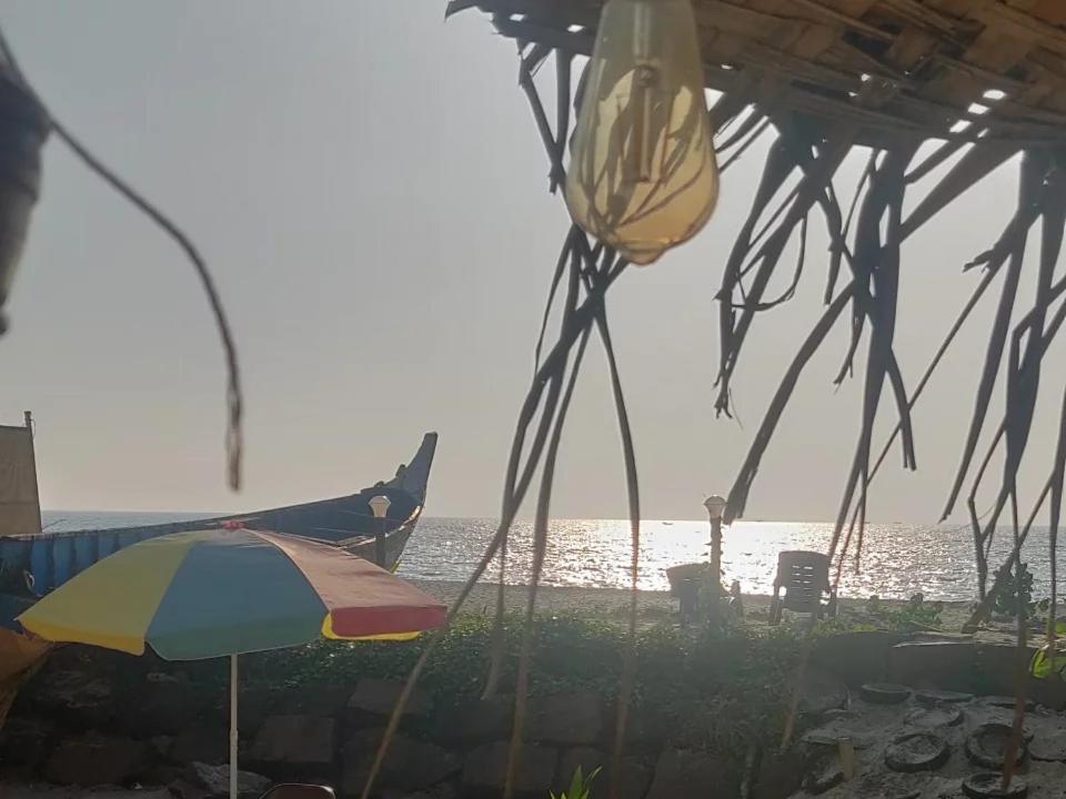 Tripsea Beach Villa Alappuzha Номер фото